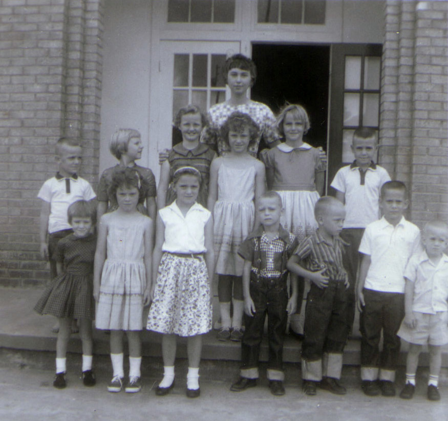 Ulna McWhorter with her students at Lloyd (Coke) Common School Aug 1962